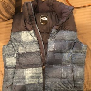 North face vest